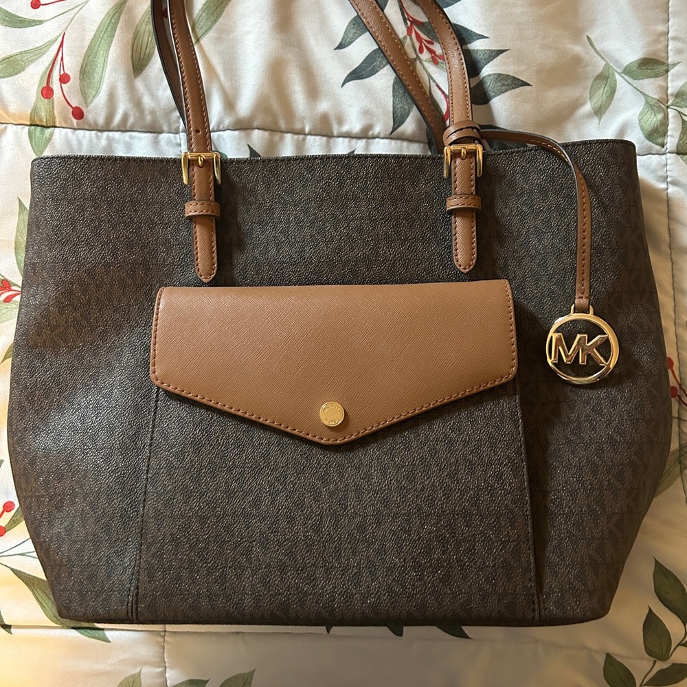 Michael Kors large purse
